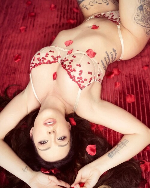 Rebecca Louise / rebeccalouise95 Nude Leaked Onlyfans Photo Rebecca Louise / rebeccalouise95 Nude Leaked Onlyfans Photo