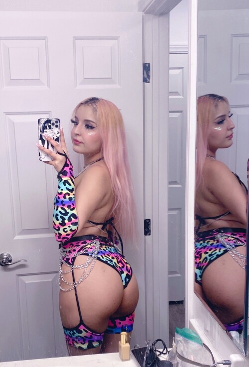 KutieKitten Nude Leaked Onlyfans Photo KutieKitten Nude Leaked Onlyfans Photo