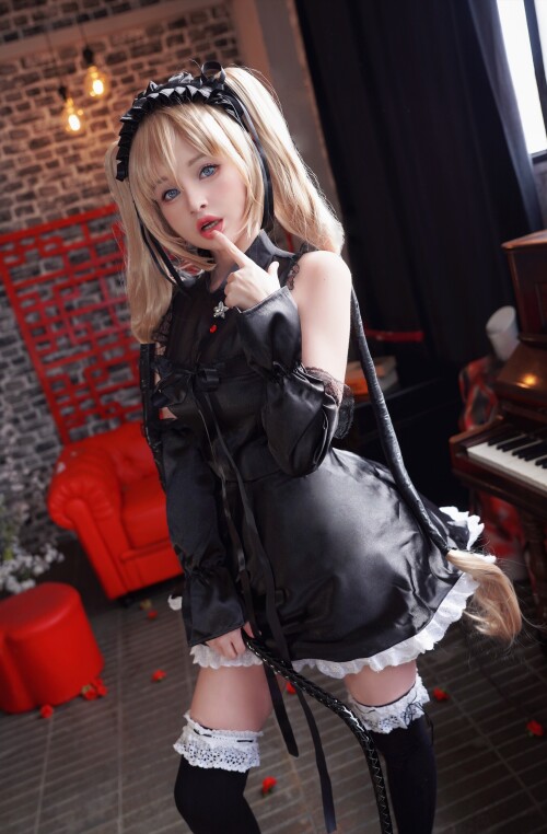 Hidori-Rose---Ekaterina-Kurae-2.jpg