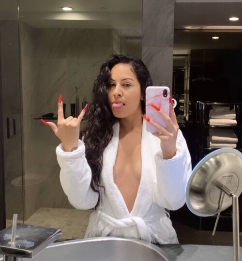 Reverielove Nude Leaked Onlyfans Photo Reverielove Nude Leaked Onlyfans Photo