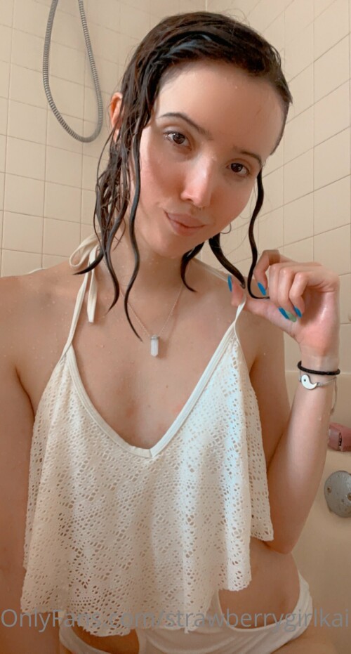 Strawberrygirlkairi Nude Leaked Onlyfans Photo Strawberrygirlkairi Nude Leaked Onlyfans Photo