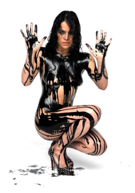 Michelle-Rodriguez-nude-body-paint-ti.jpg