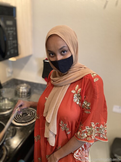 Hijabi Bambi / hijabibambi Nude Leaked Onlyfans Photo Hijabi Bambi / hijabibambi Nude Leaked Onlyfans Photo