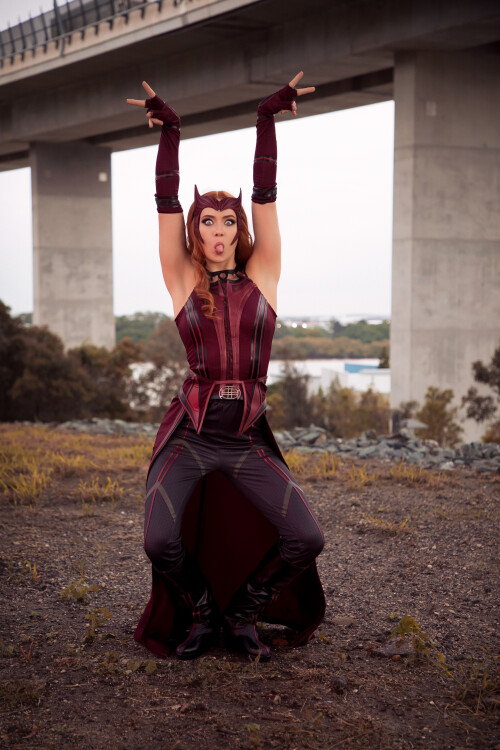 Scarlet-Witch-86fbfa6a285966b06.jpg