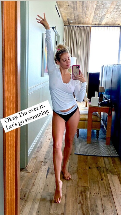Lauren Compton Nude Leaked Onlyfans Photo Lauren Compton Nude Leaked Onlyfans Photo