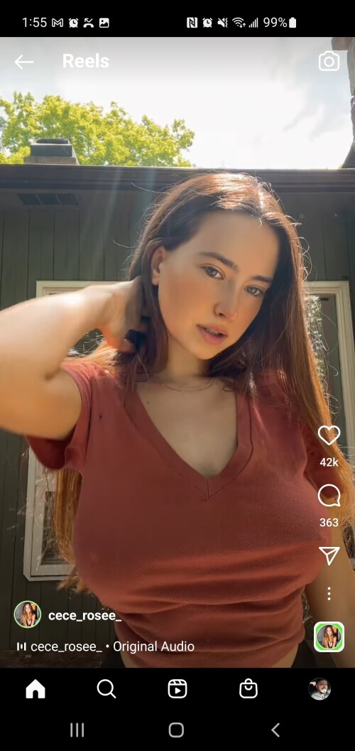 Screenshot_20220613-015553_Instagram.jpg