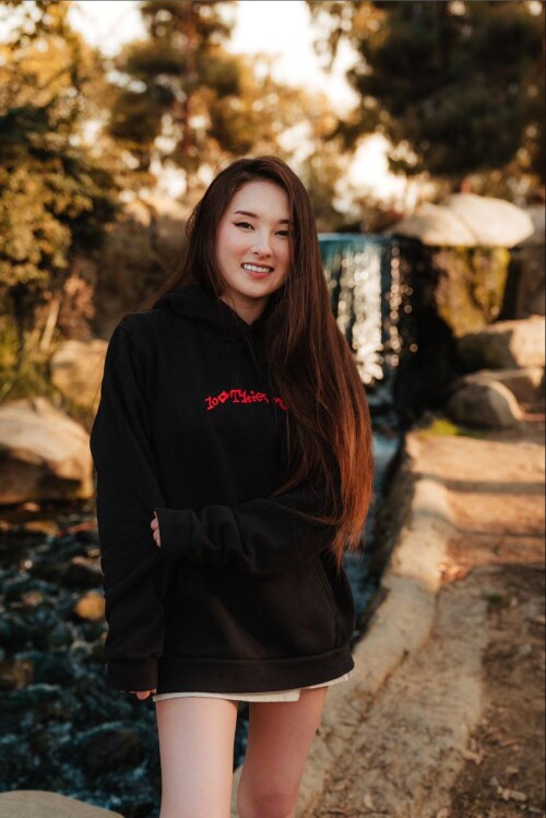 Tinaaa.md.jpg