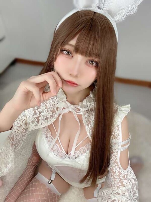 ab062cd4f82219341b60cd0b01db4795bdeff4728c73b363a4ddcf515f6ea23d.md.jpg