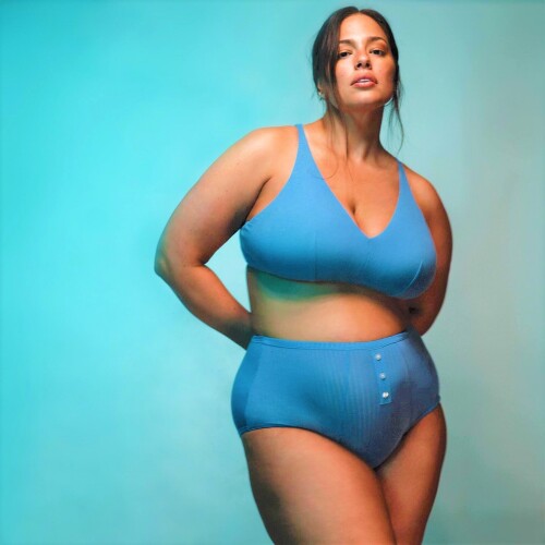 ashleygraham 282091559 5049399698485154 2785886987023929657 n