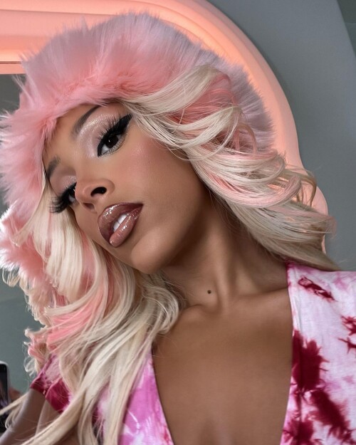 dojacat_288826744_136080349058406_7525025428765462504_n.md.jpg