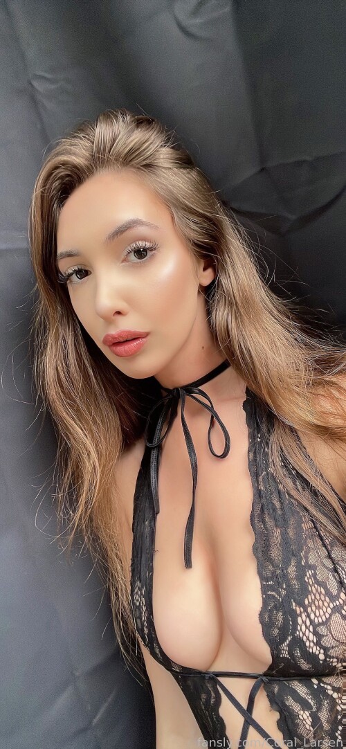 Coral Larsen Nude Leaked Onlyfans Photo Coral Larsen Nude Leaked Onlyfans Photo