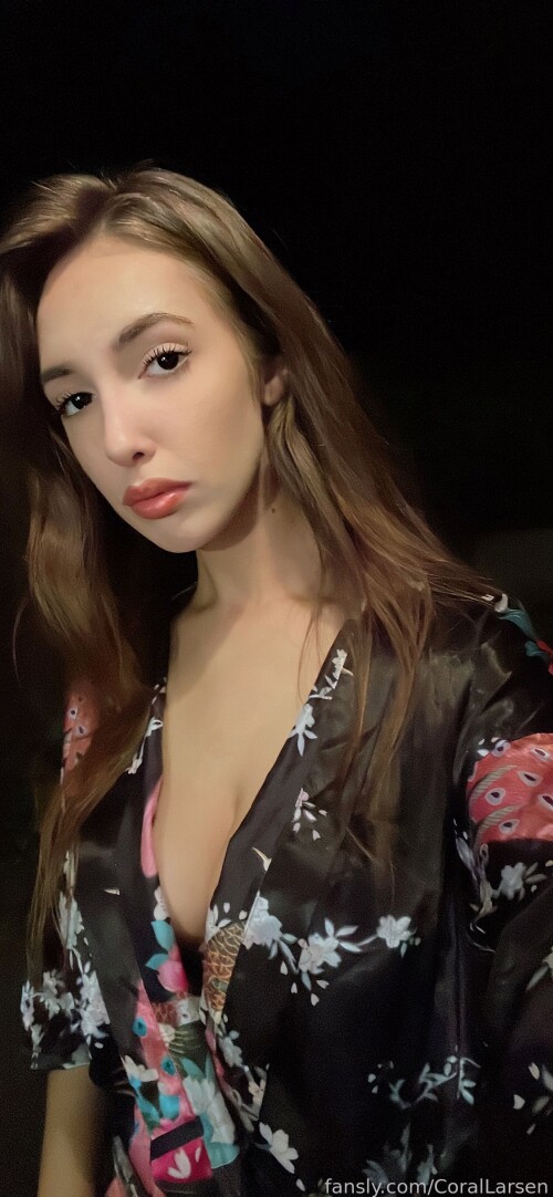 Coral Larsen Nude Leaked Onlyfans Photo Coral Larsen Nude Leaked Onlyfans Photo
