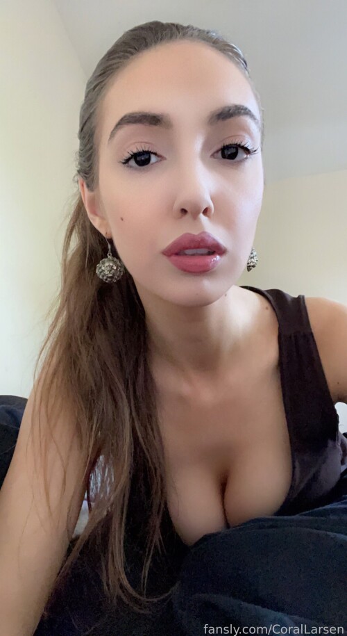 Coral Larsen Nude Leaked Onlyfans Photo Coral Larsen Nude Leaked Onlyfans Photo
