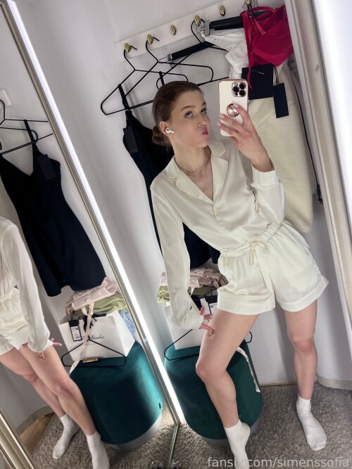 SimensSofia Nude Leaked Onlyfans Photo SimensSofia Nude Leaked Onlyfans Photo