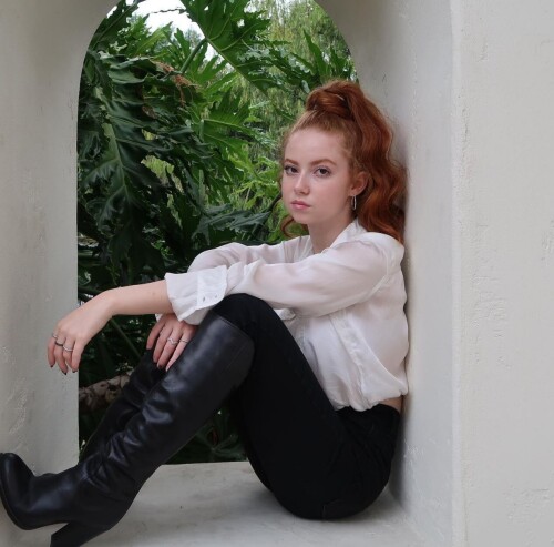 francesca-capaldi-02.jpg