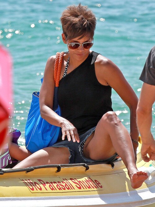 halle-berry-up-shorts.jpg