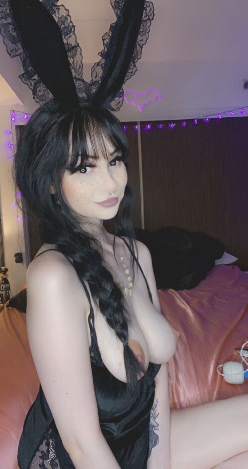 Hexmami | vngel Nude Leaked Onlyfans Photo Hexmami | vngel Nude Leaked Onlyfans Photo