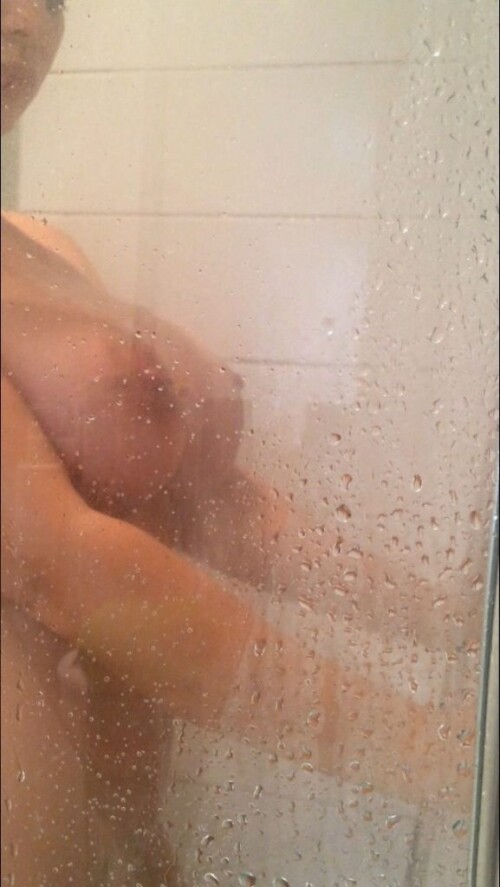 Holly Peers Nude Leaked Onlyfans Photo