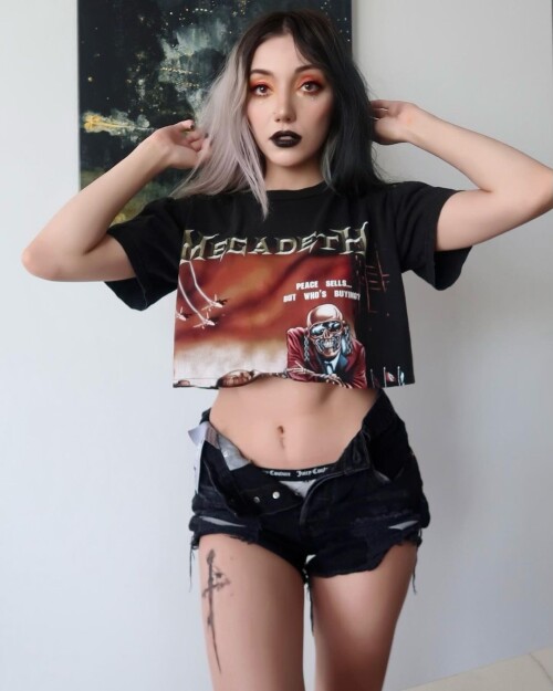 moonstreuxx-2.md.jpg