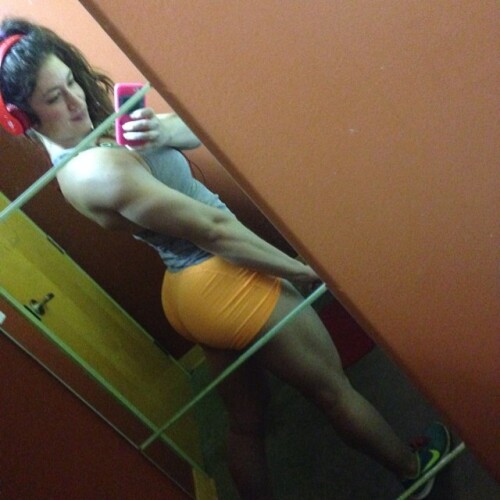 natashaughey__25036228_300386393699038_4710099936975257600_n.md.jpg