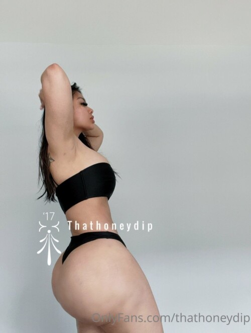 ThatHoneyDip Nude Leaked Onlyfans Photo ThatHoneyDip Nude Leaked Onlyfans Photo