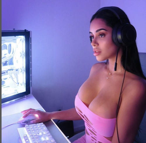 Vida Mochaa / viviloco Nude Leaked Onlyfans Photo Vida Mochaa / viviloco Nude Leaked Onlyfans Photo