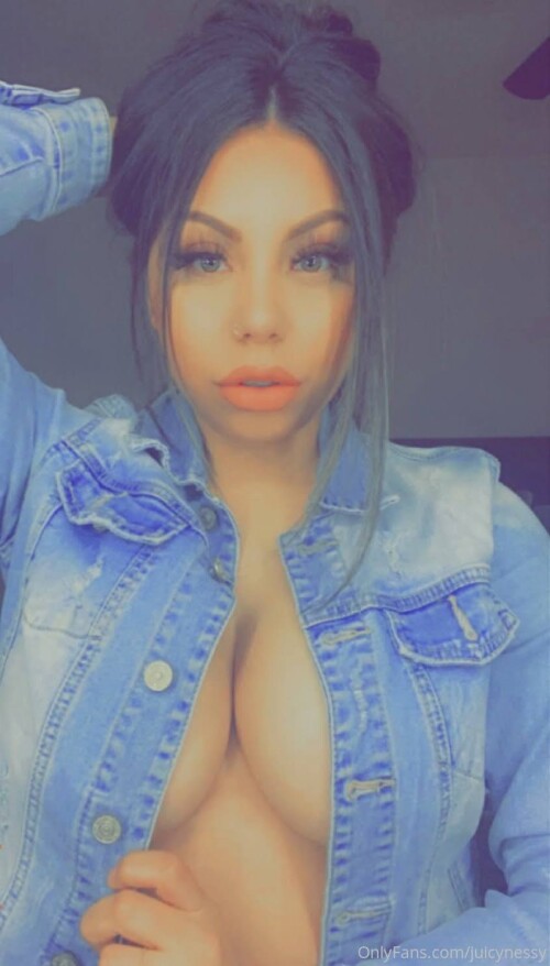 Yanxe_ann/juicynessy Nude Leaked Onlyfans Photo Yanxe_ann/juicynessy Nude Leaked Onlyfans Photo