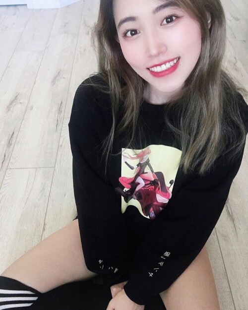 yoojpls_71559045_437424586915702_1637749494242793231_n.md.jpg