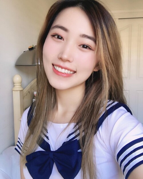 yoojpls_71827038_176942873355807_3720898059055392071_n.md.jpg