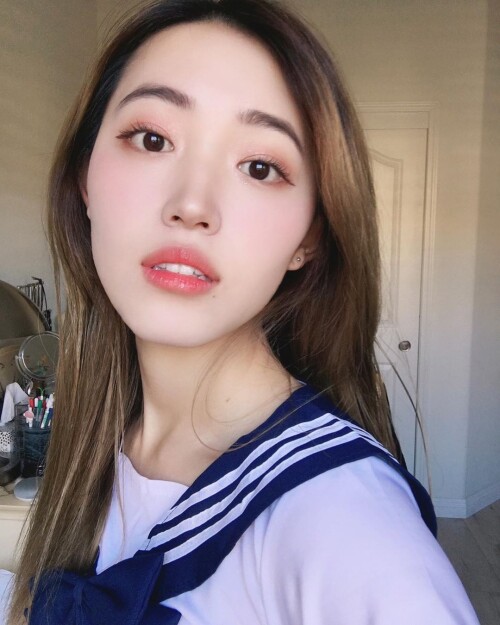 yoojpls_72634633_2699342046754891_2788940560939095348_n.md.jpg