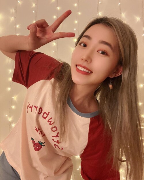yoojpls_80634988_191389405338742_2187113819811254670_n.md.jpg