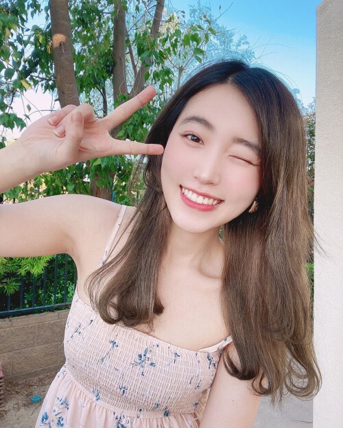 yoojpls_95607433_522431968661657_4970595376589514672_n.md.jpg
